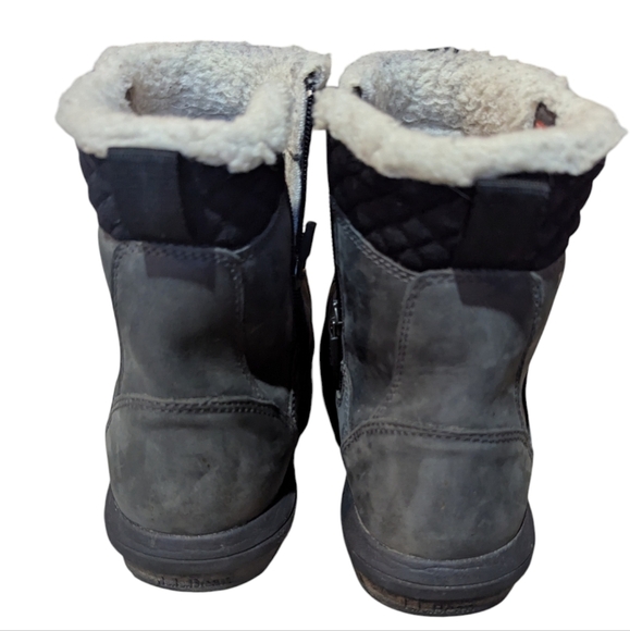 L.L. Bean Storm Chaser Zip 5 Boots Nubuck leather and Faux Sherpa Size 10 - Picture 4 of 6
